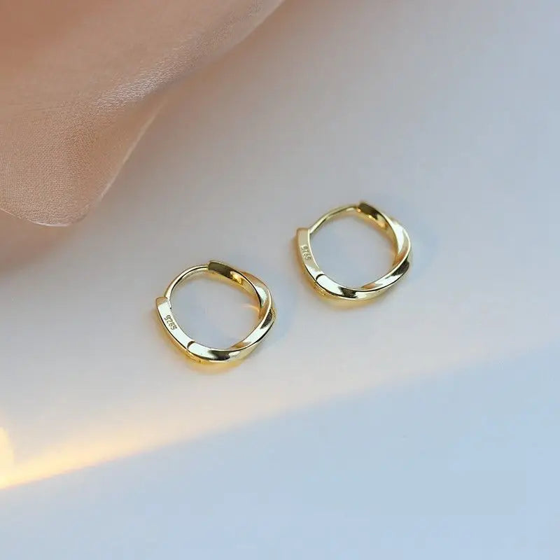 Luna Hoops