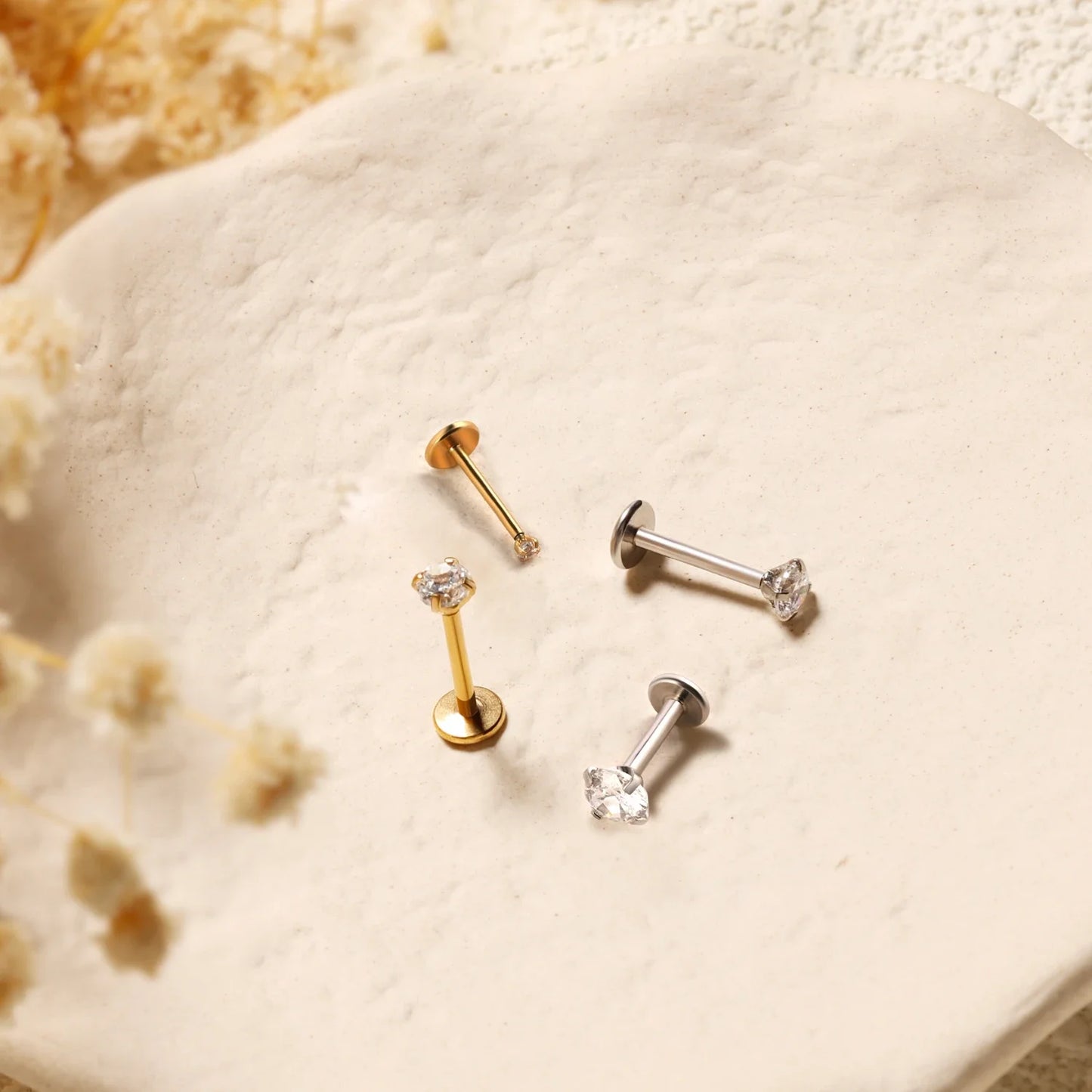 Elle Studs