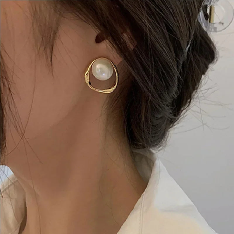 Esme Studs