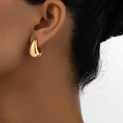 Elara Earrings